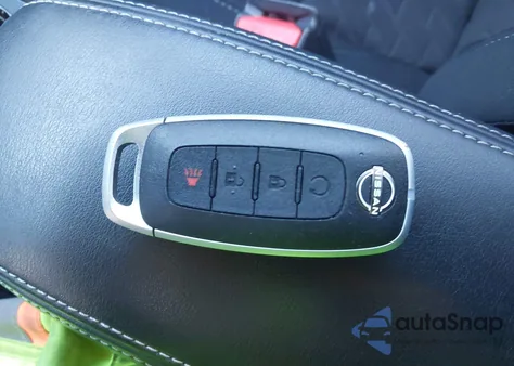 2023 Nissan Kicks Sv Xtronic Cvt z USA, uszkodzony, nr VIN 3N1CP5CV2PL518107